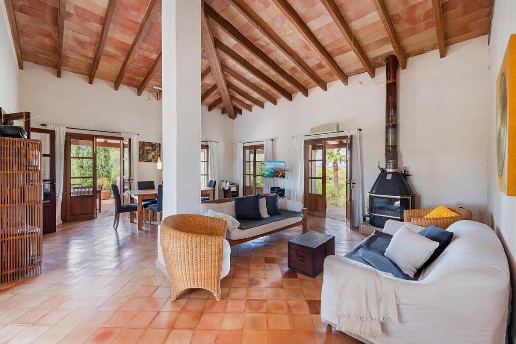 Finca Es Pujol มาเรียเดอลาซาลุต ภายนอก รูปภาพ